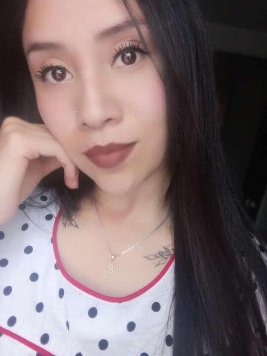 Luna9304's KISS
Uploaded 1 day ago

https://chaturbate.com/photo_videos/photoset/detail/luna9304/21901066/