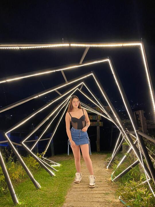 Scarlett__sinclair's ..
Uploaded 1 week ago

https://chaturbate.com/photo_videos/photoset/detail/scarlett__sinclair/22411852/