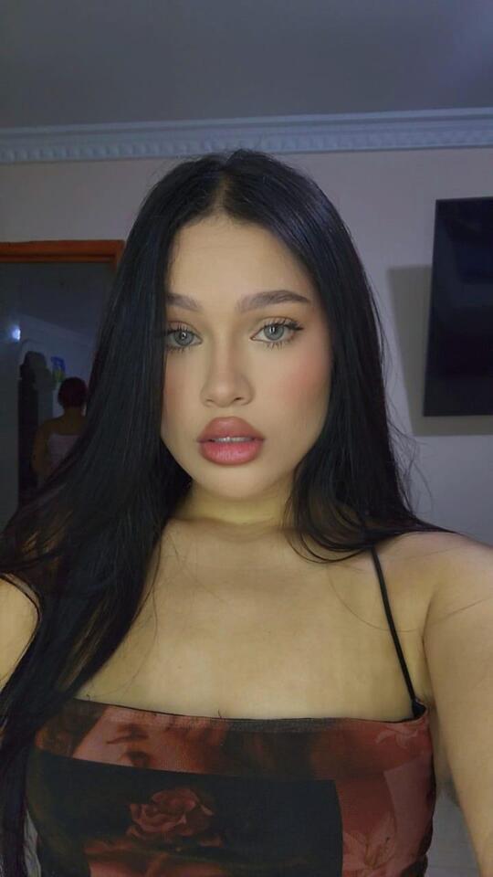 Sorelzenith's Cute 🌺
Uploaded 6 days ago

https://chaturbate.com/photo_videos/photoset/detail/sorelzenith/22473719/
