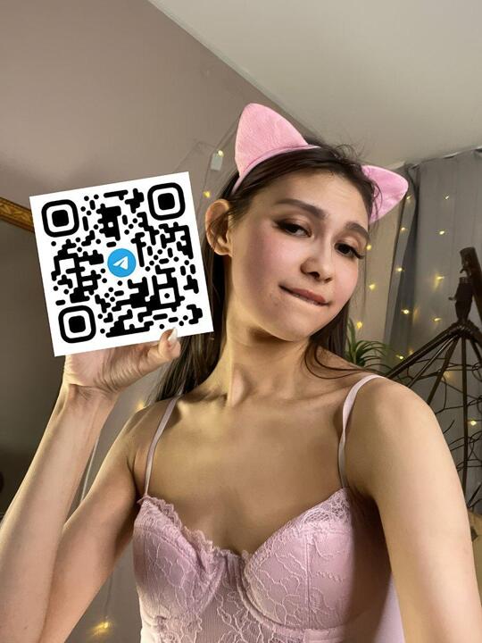 Amy_alle's My Open Telegram channel from my lifestyle
Uploaded August 20, 2025

https://chaturbate.com/photo_videos/photoset/detail/amy_alle/22063280/