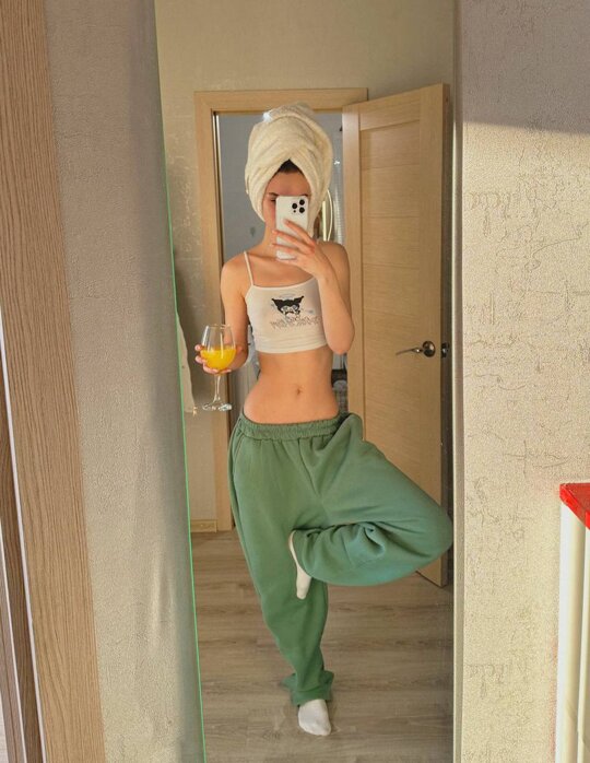 Hey, guys❤️  I'm online right now and I invite you into my room. http://chaturbate.com/california__gold_/ https://t.co/ejkkOxzq2D

@californiagoldy