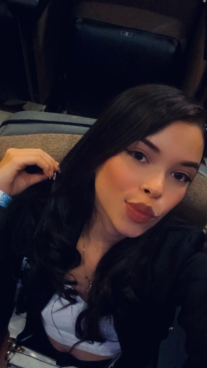 Megandiaaz's ♥ Uploaded an hour ago  https://chaturbate.com/photo_videos/photoset/detail/megandiaaz/19543988/