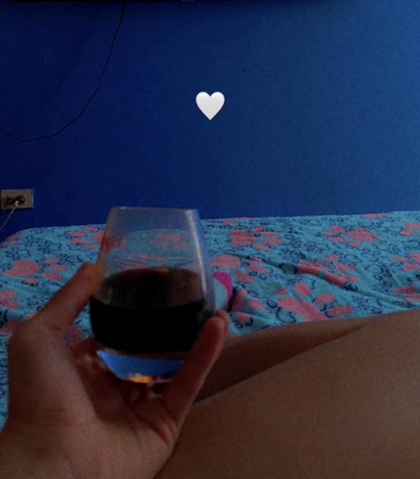Briana_gh1's Wine?🍷 Uploaded 2 weeks ago  https://chaturbate.com/photo_videos/photoset/detail/briana_gh1/20768156/