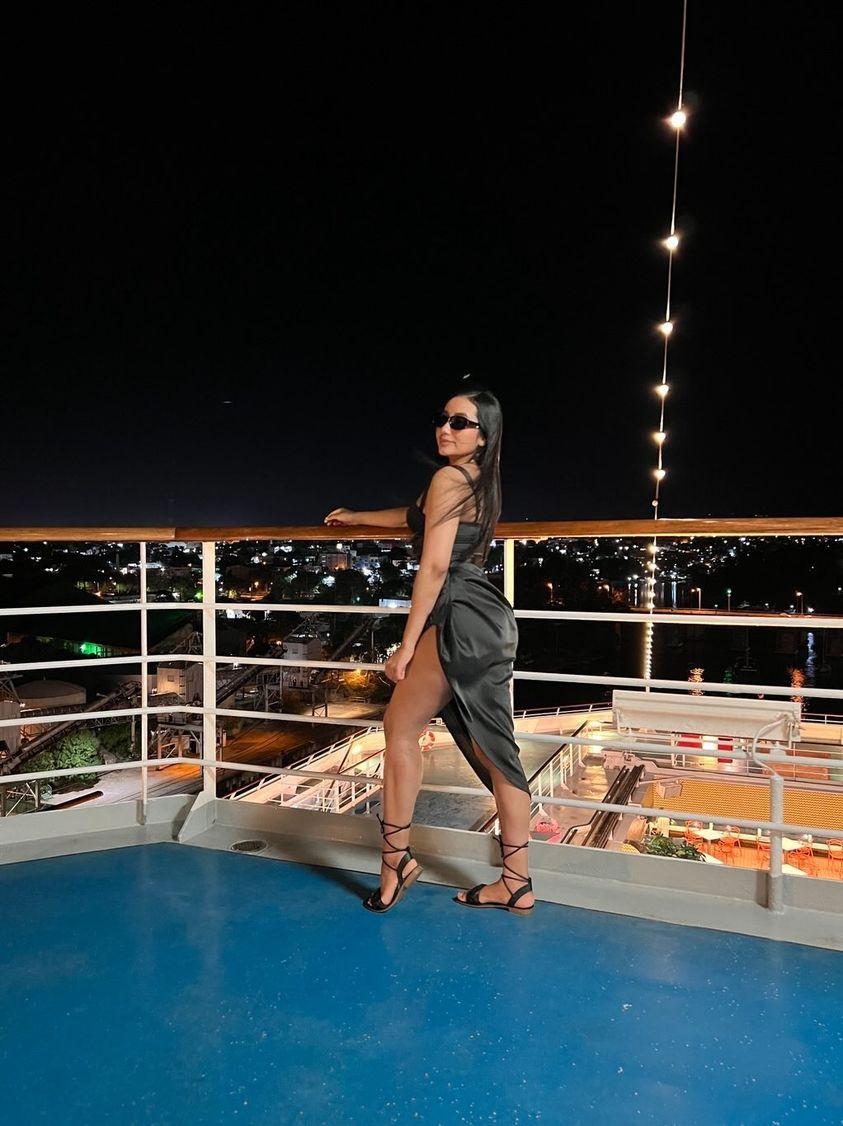 Zaratorres_'s 🖤 Uploaded March 24, 2023  https://chaturbate.com/photo_videos/photoset/detail/zaratorres_/14467985/