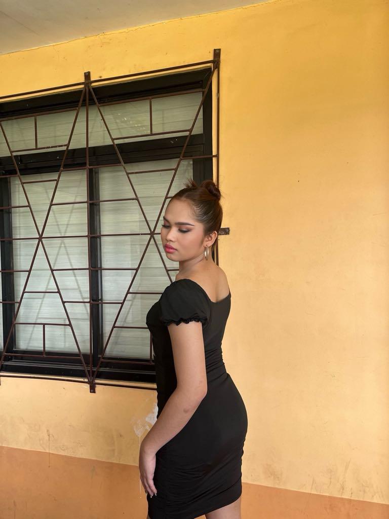 Amazinggirllykaxxx's Lyka Uploaded 1 day ago  https://chaturbate.com/photo_videos/photoset/detail/amazinggirllykaxxx/20962159/