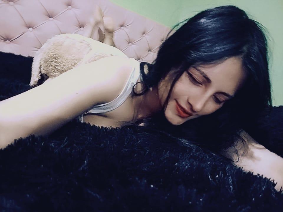 Kyomi_chang's There are cold days but I can warm you up 💗
Uploaded February 03, 2024

https://chaturbate.com/photo_videos/photoset/detail/kyomi_chang/17077803/