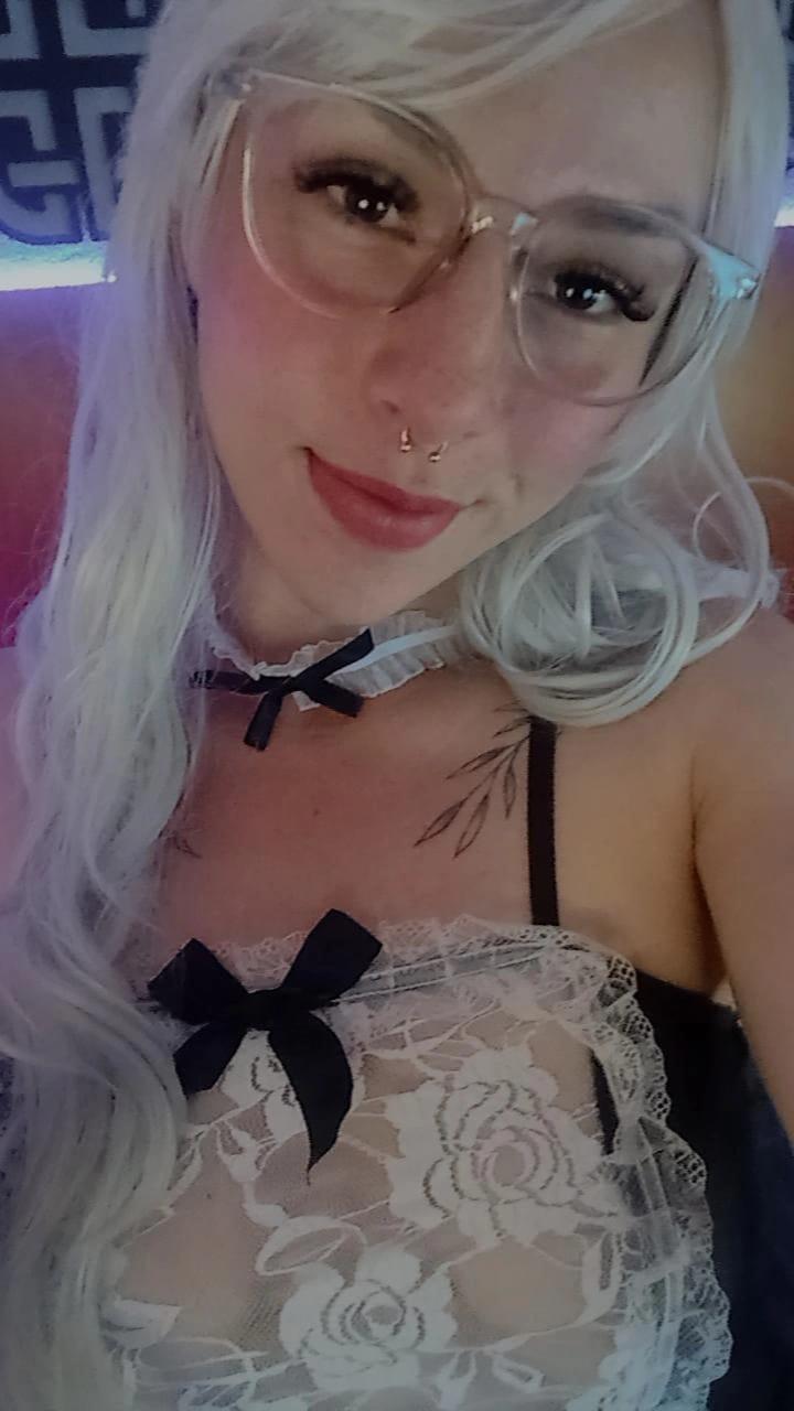Scarletgv's Scarlett
Uploaded September 05, 2023

https://chaturbate.com/photo_videos/photoset/detail/scarletgv/15815604/