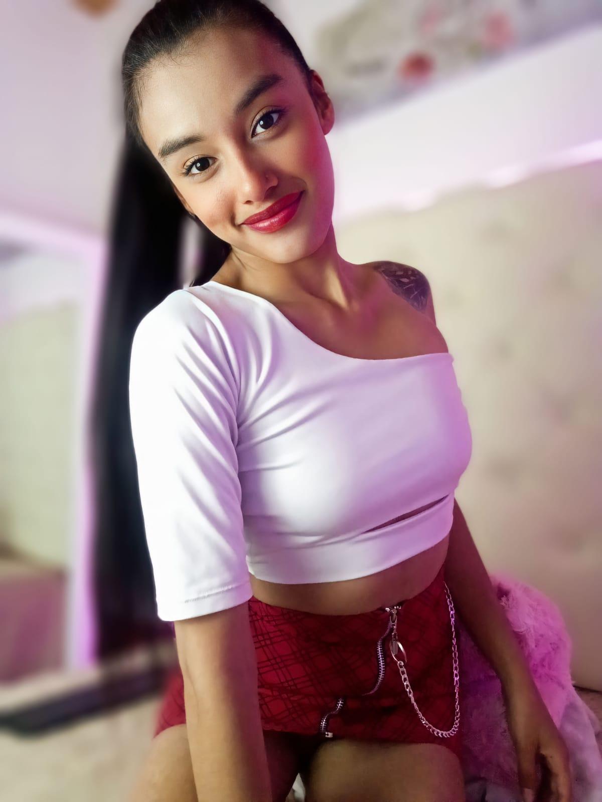 Sofy_dubros_'s new day, same horny feeling
Uploaded September 22, 2023

https://chaturbate.com/photo_videos/photoset/detail/sofy_dubros_/15964534/