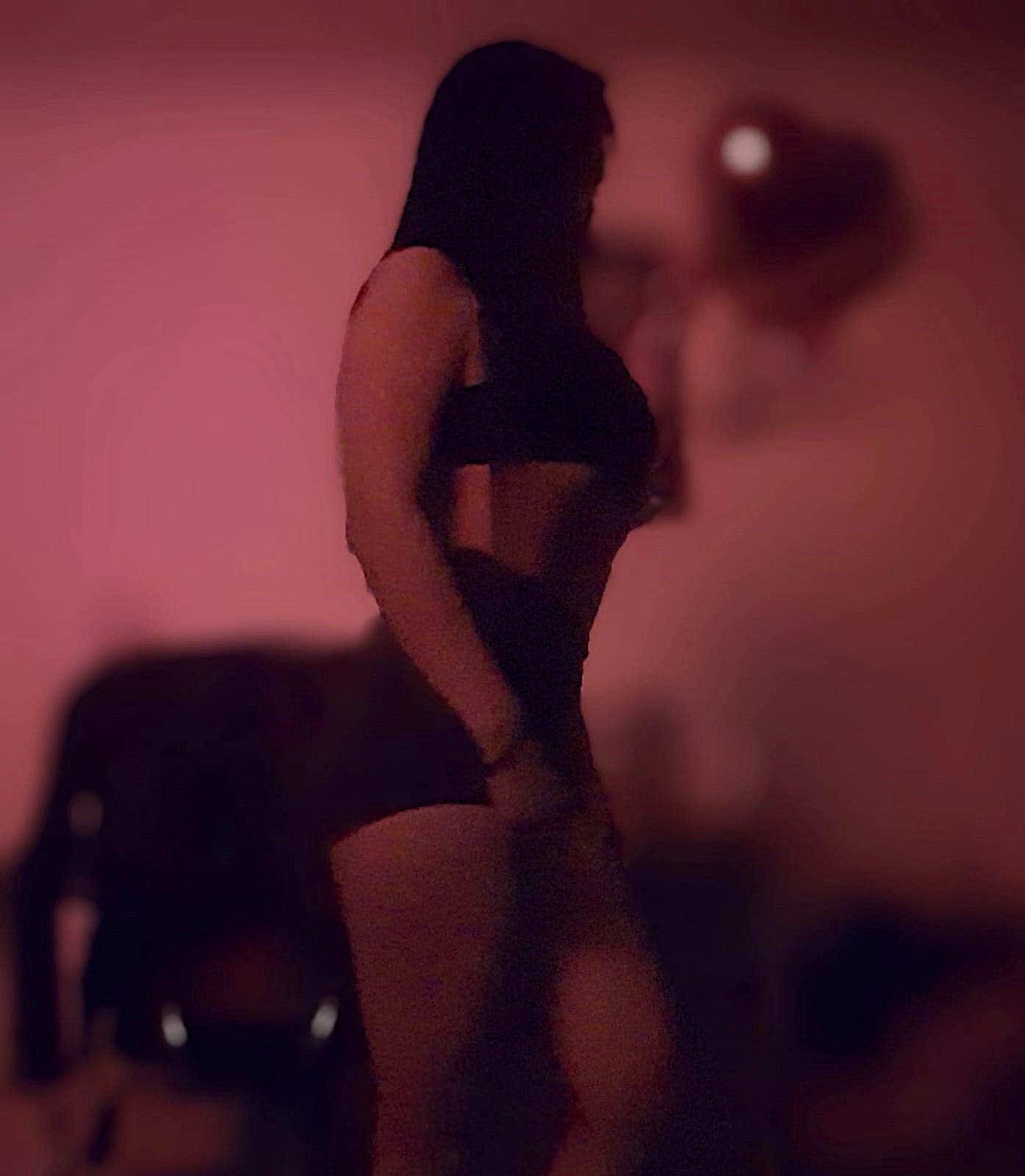 Michel__lopez's The sexy body for you 😈👅
Uploaded 3 hours ago

https://chaturbate.com/photo_videos/photoset/detail/michel__lopez/21102344/