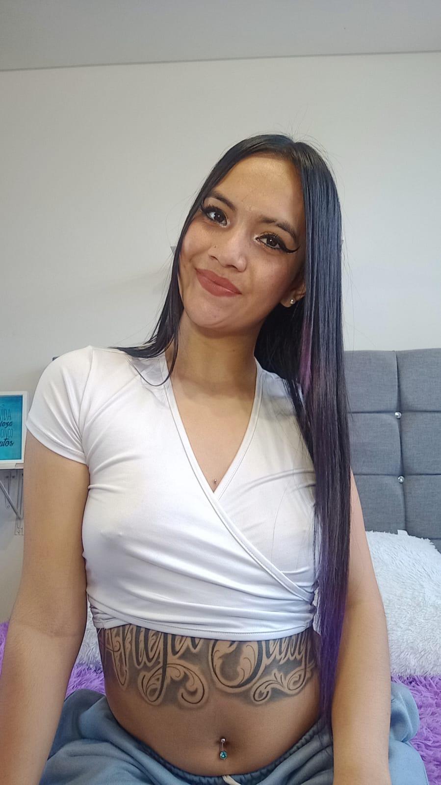 Zaya_jhonson03's Girl of Ur Dreams♥
Uploaded June 27, 2023

https://chaturbate.com/photo_videos/photoset/detail/zaya_jhonson03/15239753/