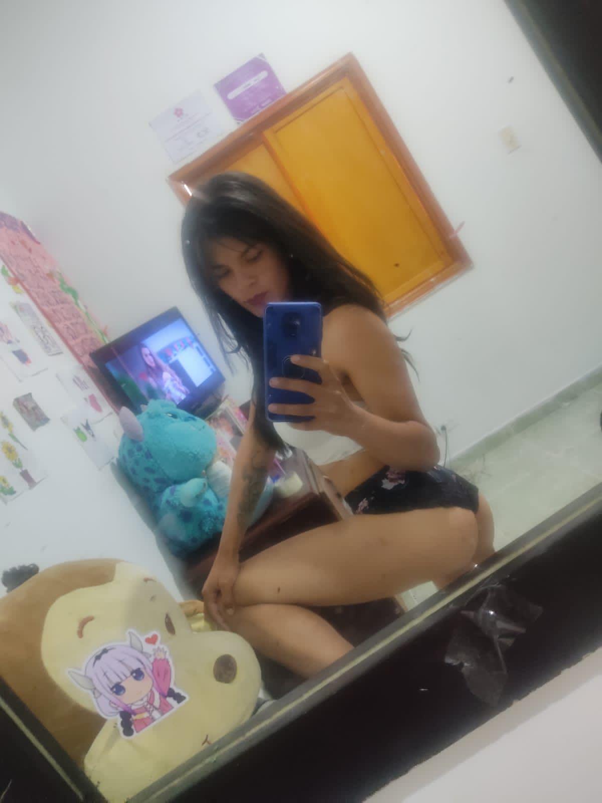 Tammycruz1's 🥰🔥😍
Uploaded May 28, 2023

https://chaturbate.com/photo_videos/photoset/detail/tammycruz1/14993059/