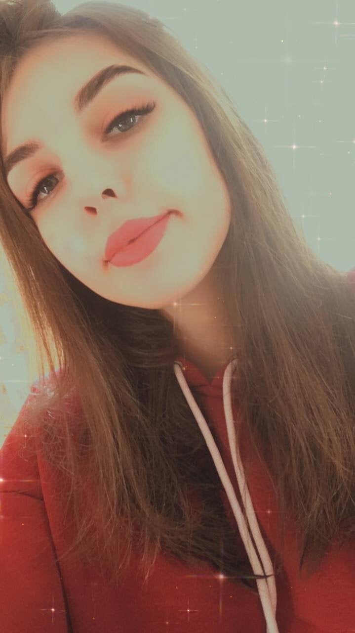 Venera66615's beautiful
https://stripchat.com/Venera66615/photos/11582179-62309862