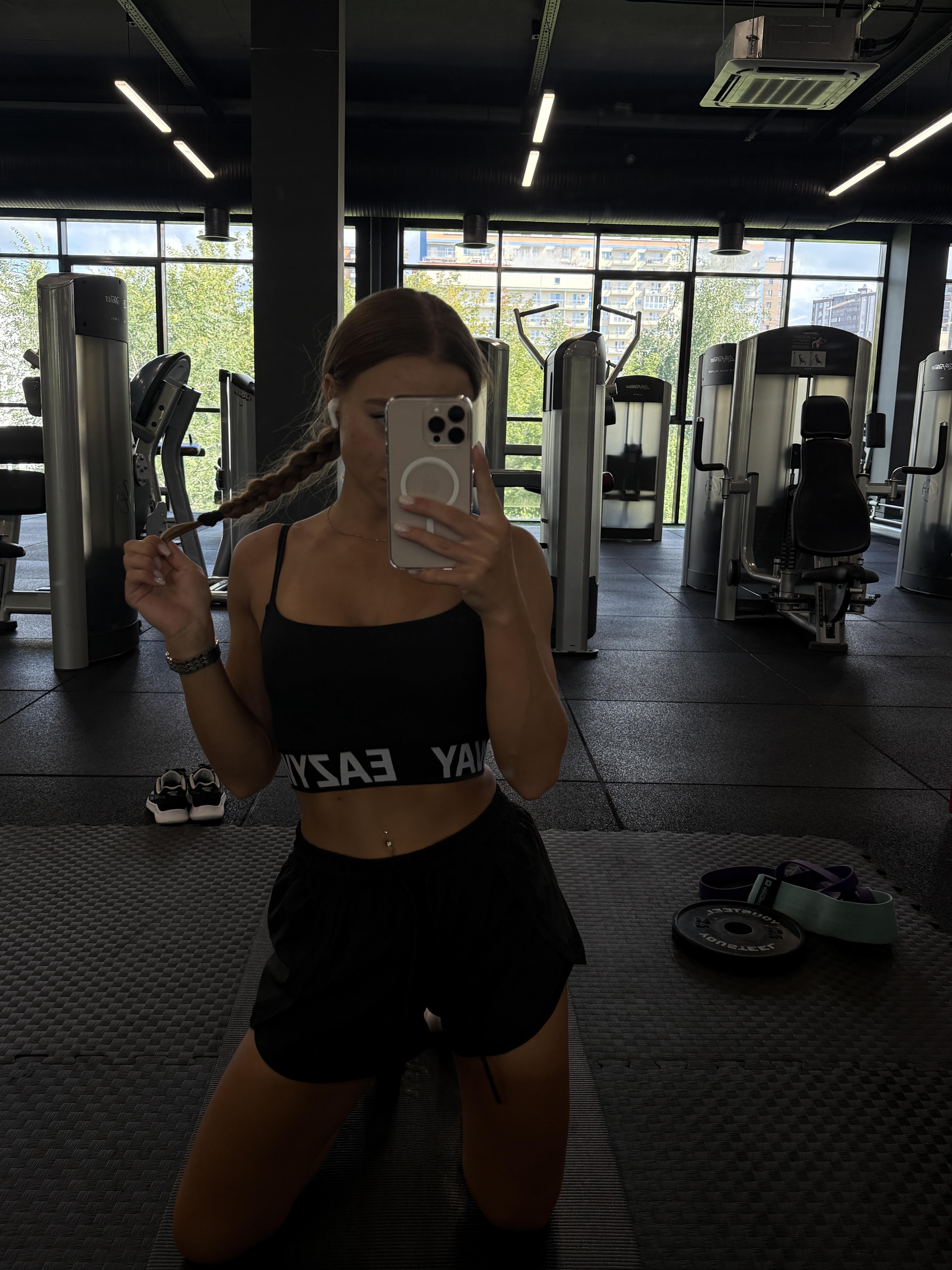 Naughty_bunny__'s It's me
Uploaded 2 hours ago

https://chaturbate.com/photo_videos/photoset/detail/naughty_bunny__/22226203/