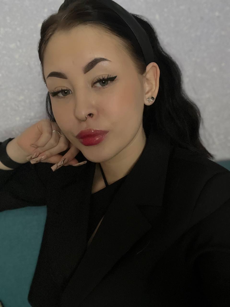 Annie_louis's ^^
Uploaded 3 days ago

https://chaturbate.com/photo_videos/photoset/detail/annie_louis/22218772/