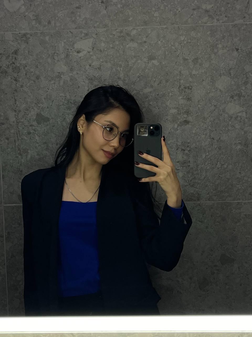 Littlesally_'s 🖤
Uploaded January 09, 2025

https://chaturbate.com/photo_videos/photoset/detail/littlesally_/20086371/