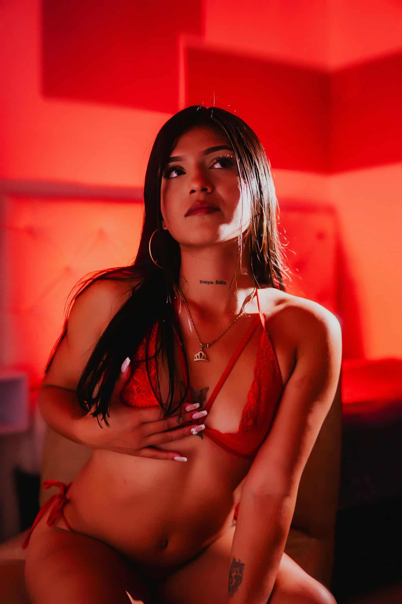 Kendall_babyy's 😈🔥SEXY BODY
Uploaded 1 day ago
💦
https://chaturbate.com/photo_videos/photoset/detail/kendall_babyy/22361512/