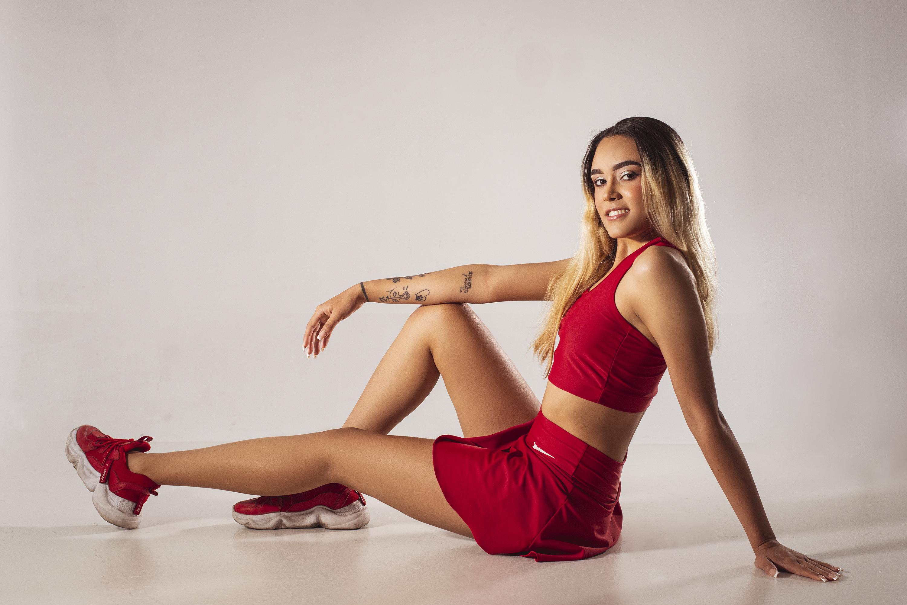 Tarahot_'s new sexy outfit
Uploaded August 21, 2024

https://chaturbate.com/photo_videos/photoset/detail/tarahot_/18866722/