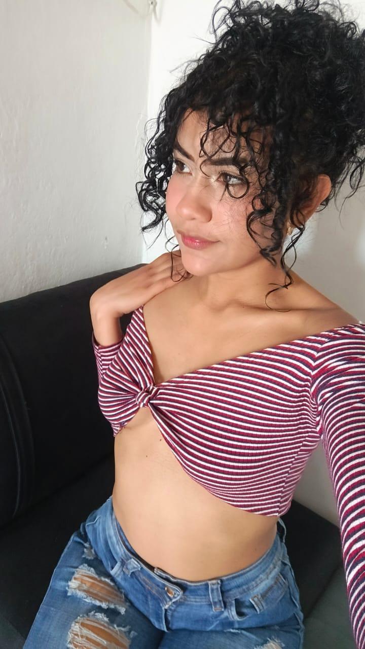 Daye_sky's Pretty Woman ❤️
Uploaded 4 days ago

https://chaturbate.com/photo_videos/photoset/detail/daye_sky/22424618/