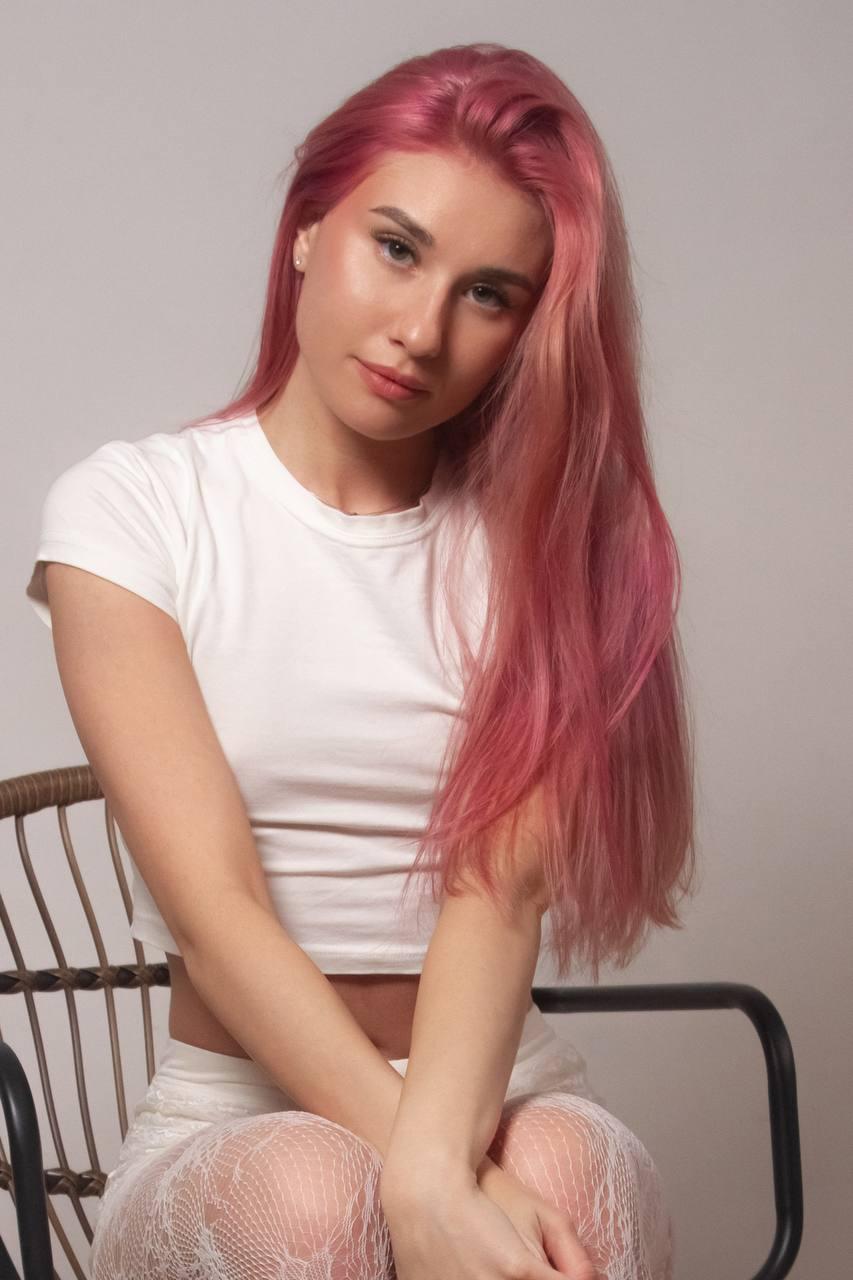 Pearlenehidaka's How am i Looks Like
Uploaded 1 day ago

https://chaturbate.com/photo_videos/photoset/detail/pearlenehidaka/22972718/