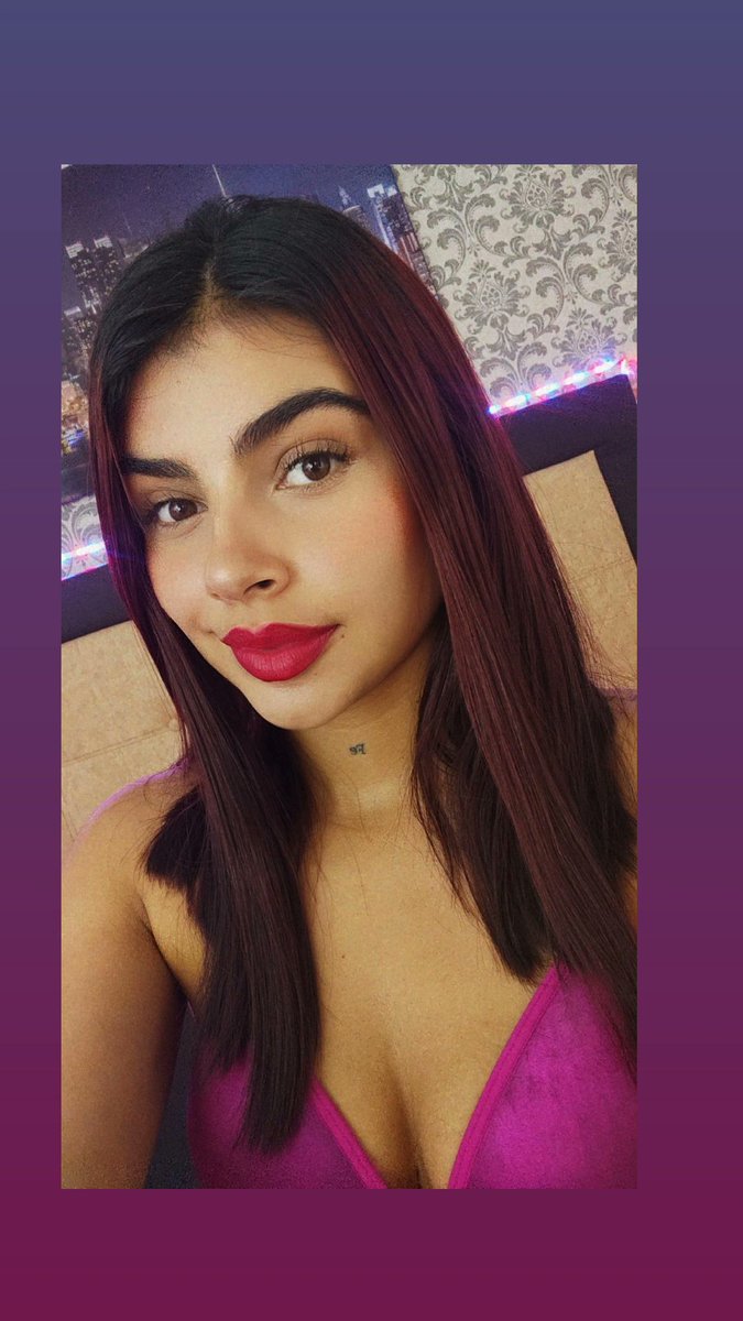 Online now http://chaturbate.com/julietagames69/ @chaturbate @CamGirlWars https://t.co/EoCZcji9uR

@juliethgomez_01