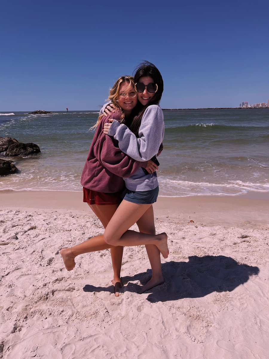 can we go back? https://t.co/v8KqOzLjps