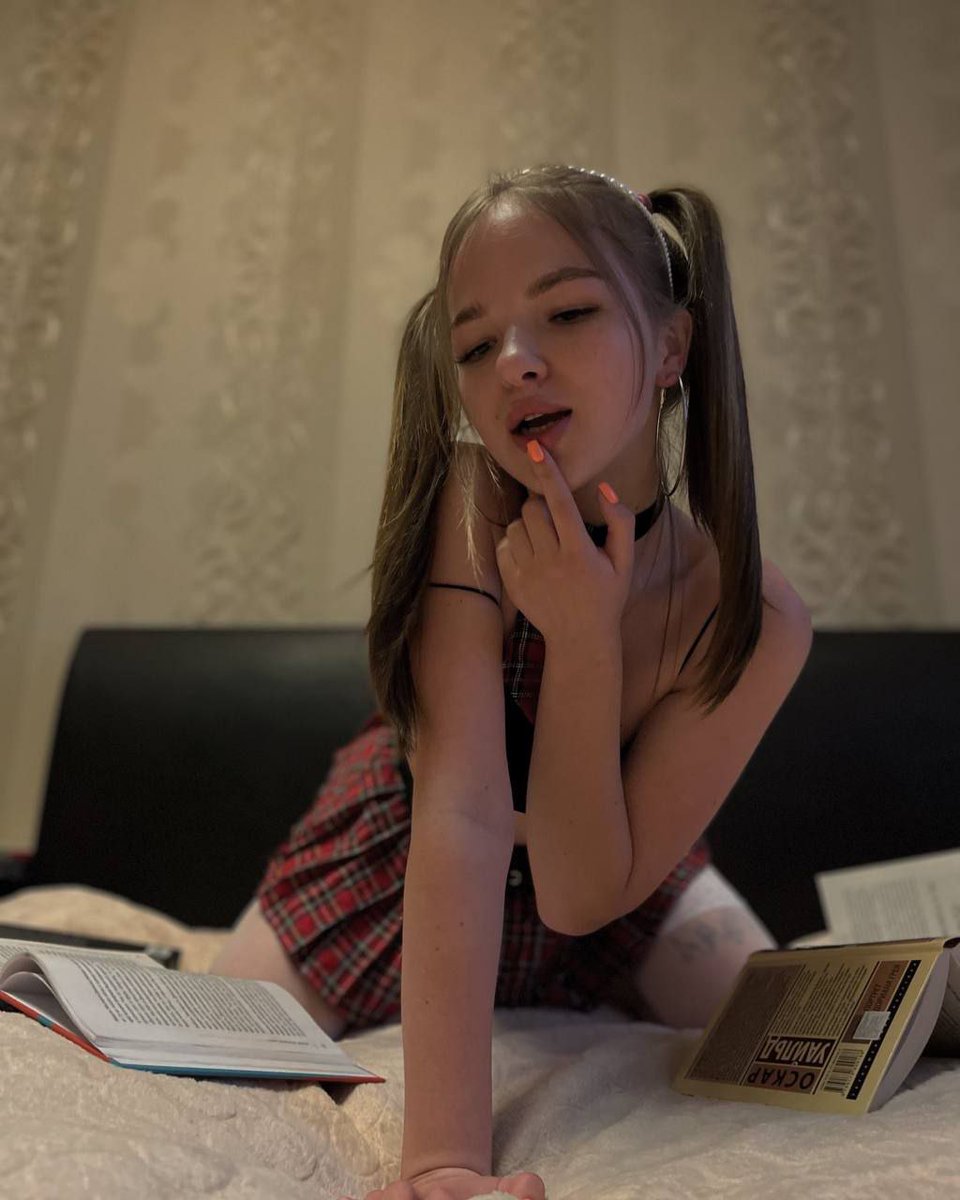 С утра пораньше уже мокренькая 😮😈 #onlyfansgirl #onlyfanspromo #Only18 #onlyfanswoman #нюдсомания #нюдсовторник #нюдсосреда #нюдсочетверг #нюдсыкаждыйдень https://t.co/ZpaFKAdYiN

@Studentkaaak