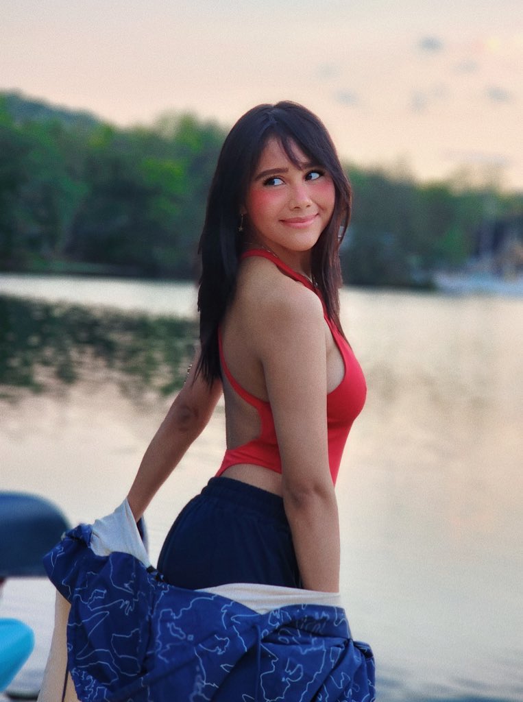 ˃̵ᴗ˂̵⛑🍒 https://t.co/8dVsrXhHka

@notneekolul