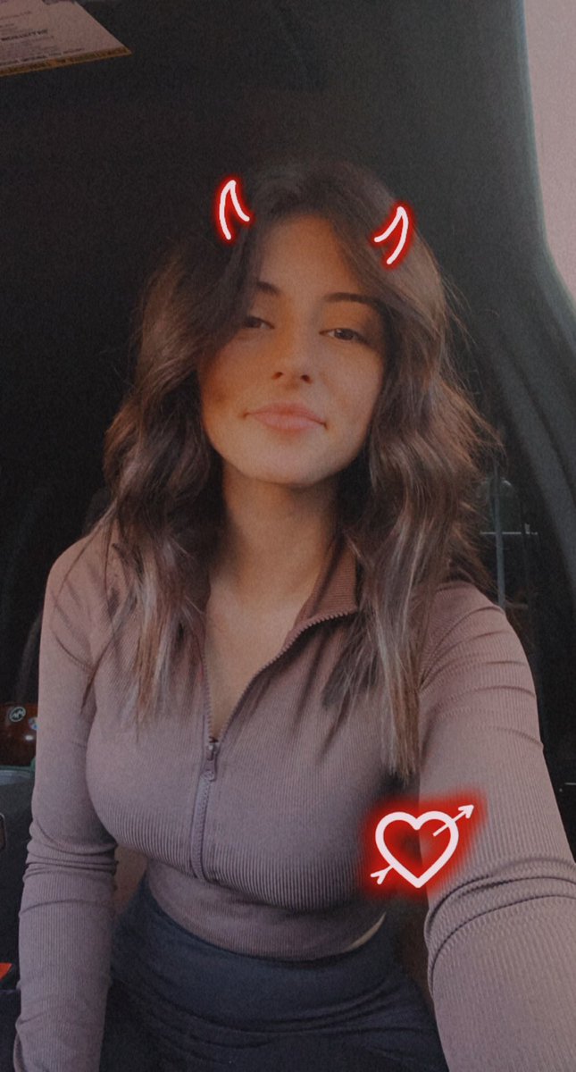 i cut my hair 🫣 https://t.co/rTWBRT786P

@HarleeHassell