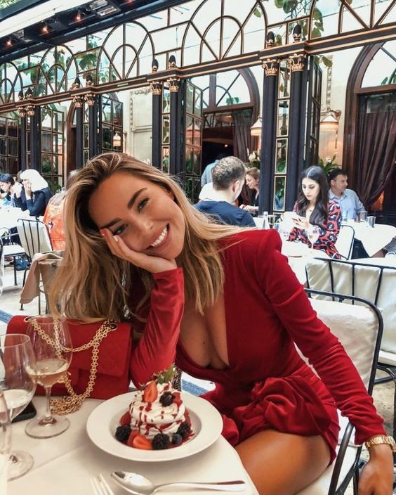 momenti dolci 🍓🍮🍧🍸💞 https://t.co/gfwoBDPv9e

@Petar03811633