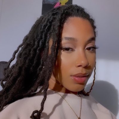 my eyes be looking so dreamy and i love it lol https://t.co/CiGfsNSJsi

@itsalexisbriana