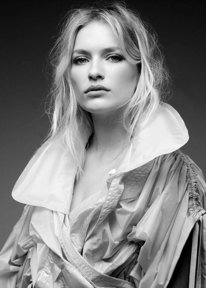 Good Night…🌹✨

         #PrayForTurkey 🕊️🤍 https://t.co/f6alA5skBy

@MissItaly7