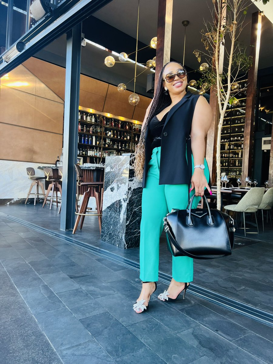 @TreforTre ☘️🍃🌿🌱 https://t.co/iLV7ZGA7bO

@Londy_Mazwide_