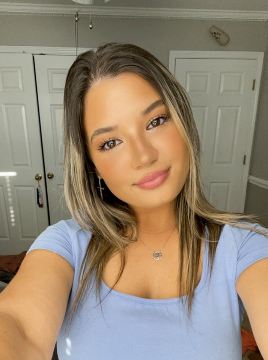 #NewProfilePic https://t.co/ZCksMCT2KO

@ambercrook22