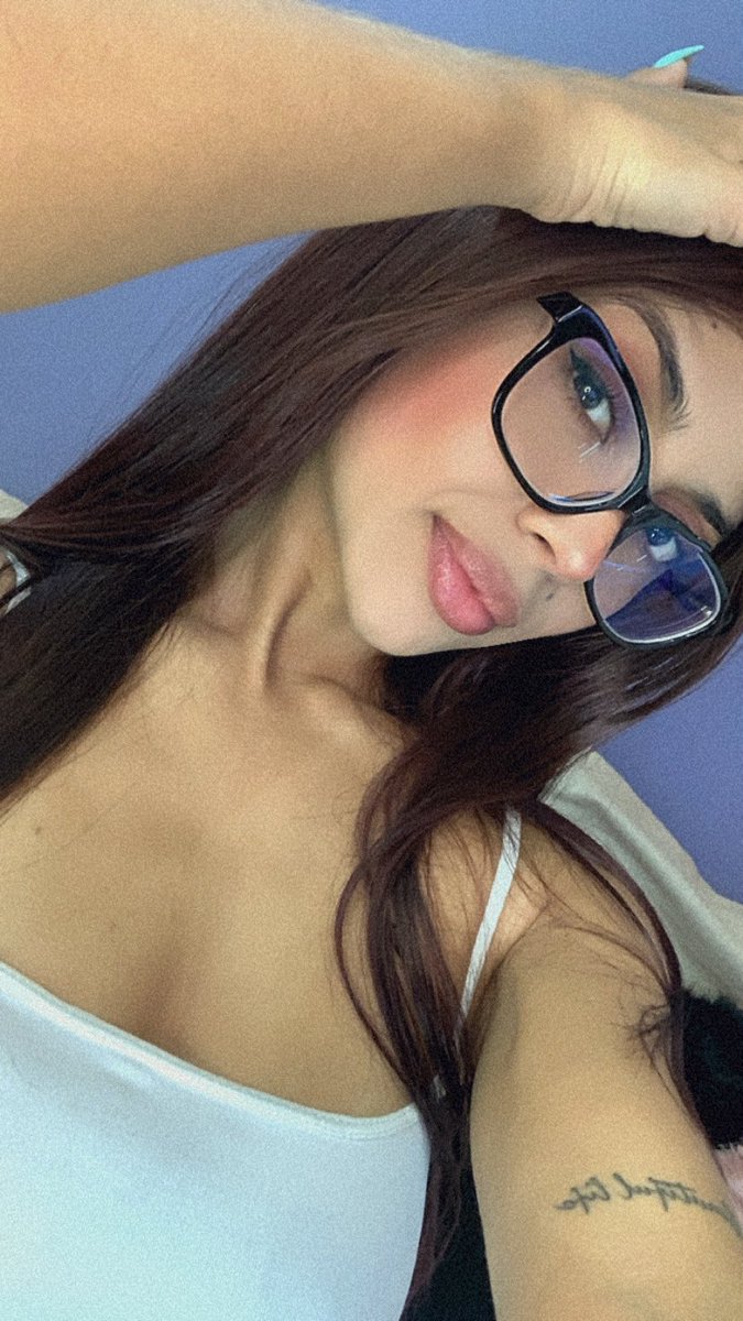 Online https://t.co/2rYAjVP5jJ

@marianacruzq