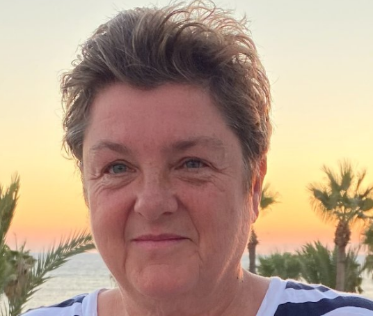 This is a MALE sex offender. Liberals, and the 'be kind' brigade - do you see any problem in describing him as a woman? #SexMatters https://t.co/rmVkyxozCJ

@renataklara