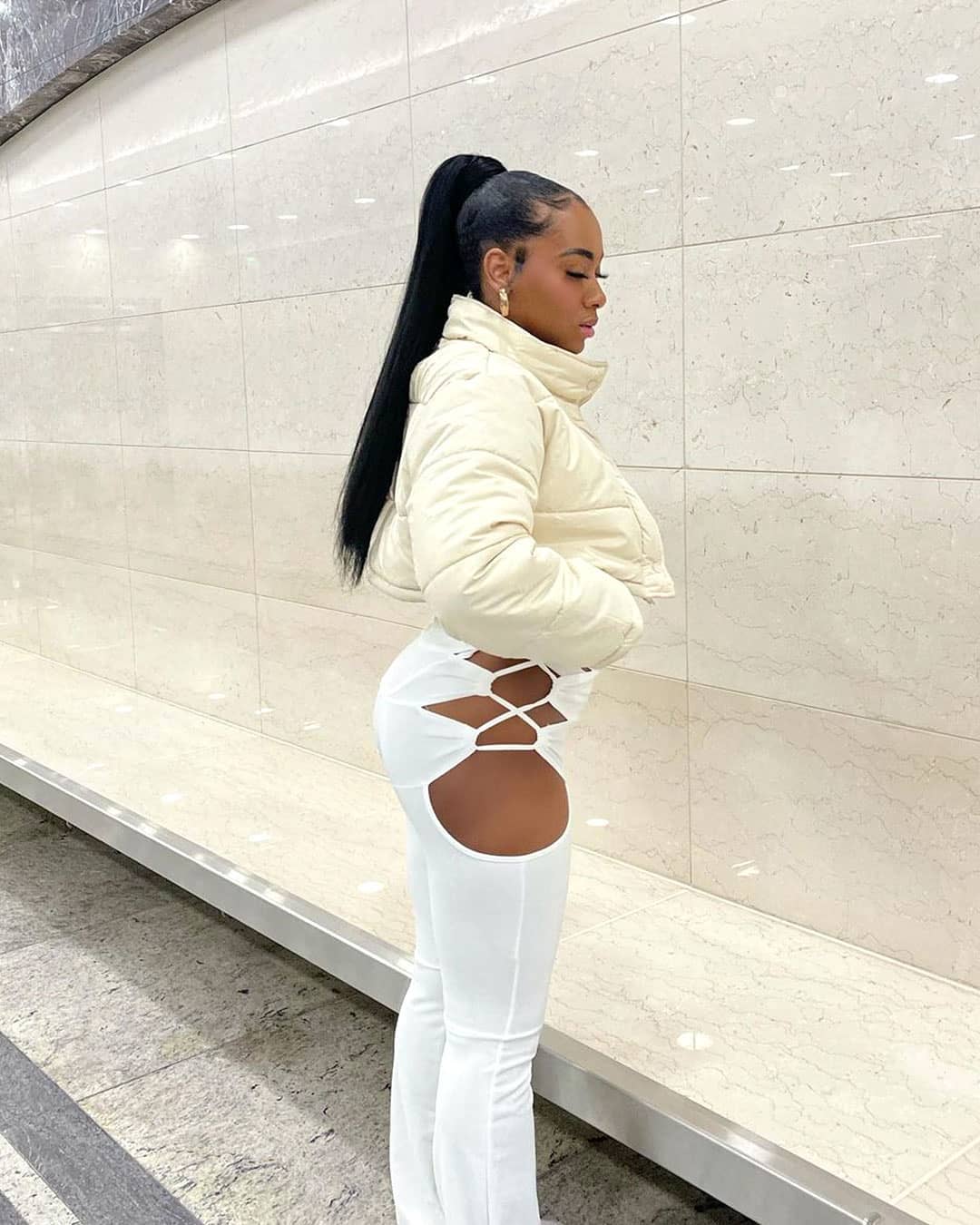 Baby Got Back😉🔥🤍@shanabrownx In👇 ​Talia Stone Cropped Puffer Jacket (⚡ME4903ST) ​Lexy Cream Cut Out Lace Up Trousers (⚡ME6276CR) ​#missygirls #thatmissyfit ~Missy Empire missyempire 