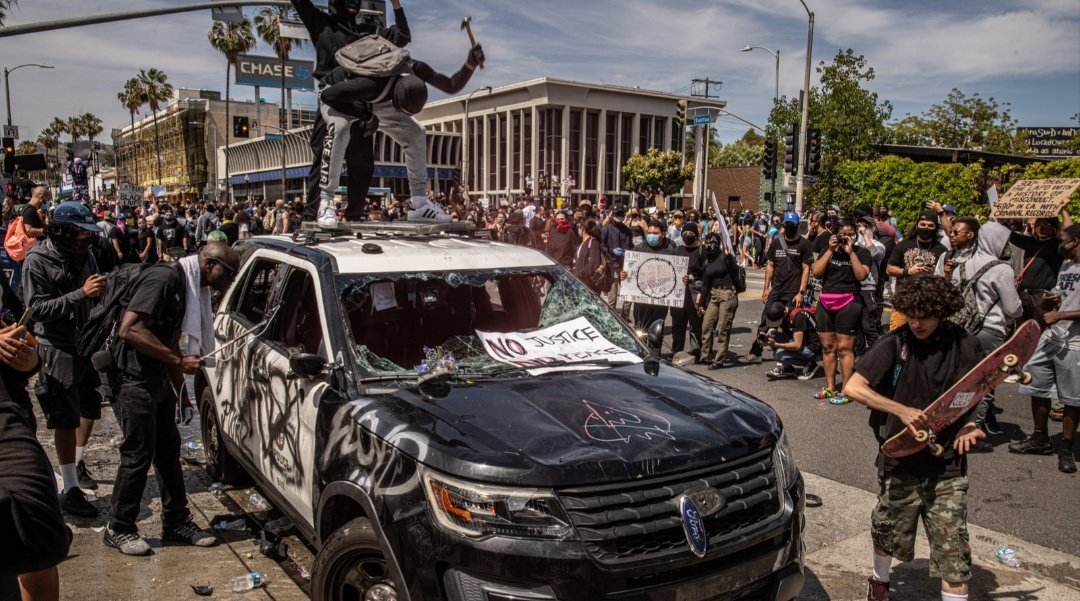 I got nothing eloquent to say. Revolution now. https://x.com/zellieimani/status/2009123752685265187