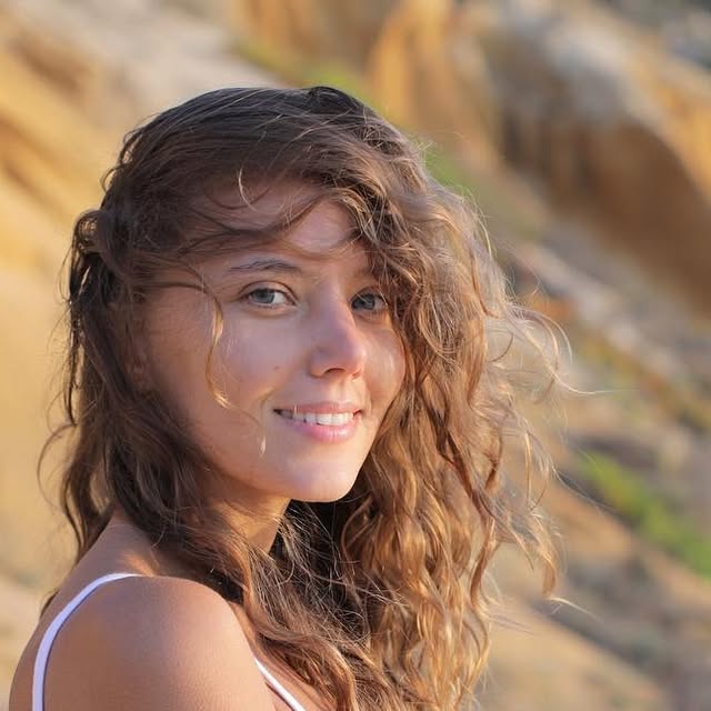 7,723 likes, 97 comments - katyonok on March 3, 2019: "I am on Bali now 🥰 so happy 😁 going out of social media for a while, want to get back to nature and island 🌴 life, shot by @f_riger".